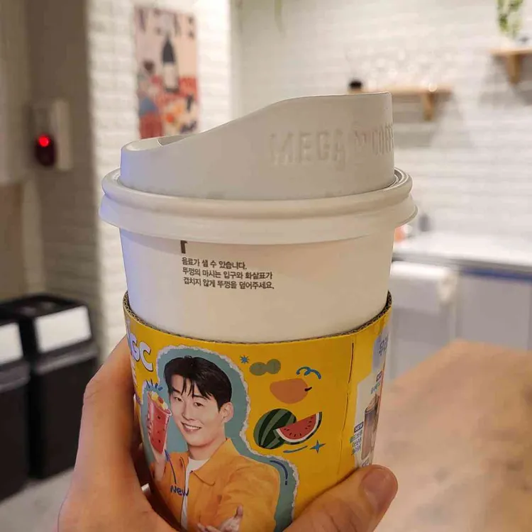 메가커피 사진