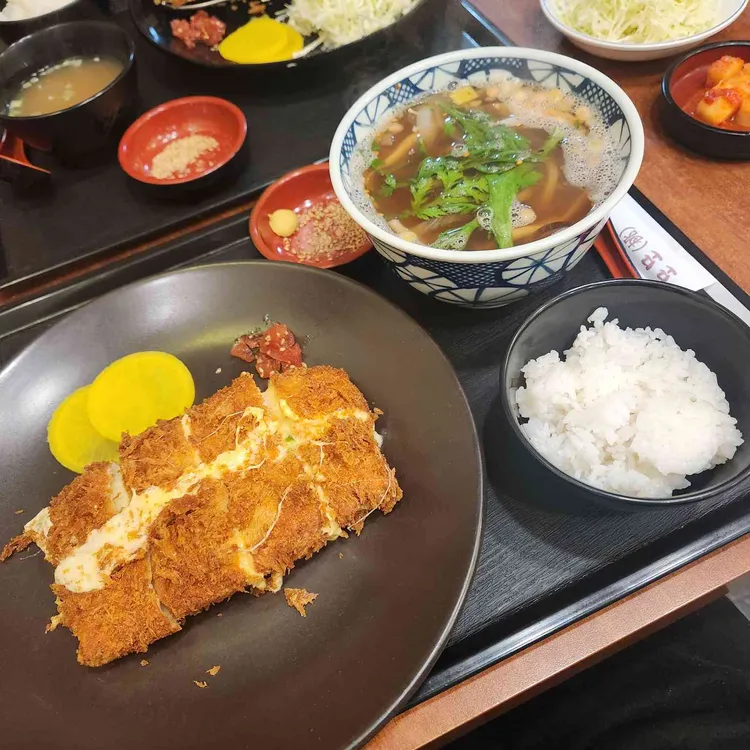 모모돈까스 사진