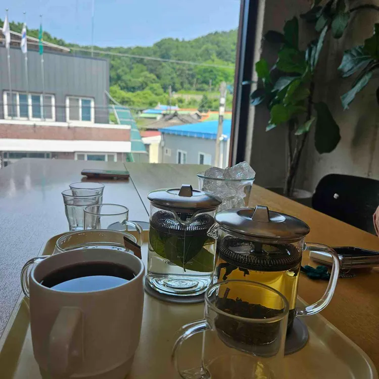 카페 비일상 사진