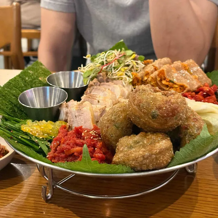 잘빠진메밀 사진