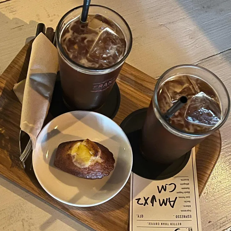 프랭크커핀바 사진