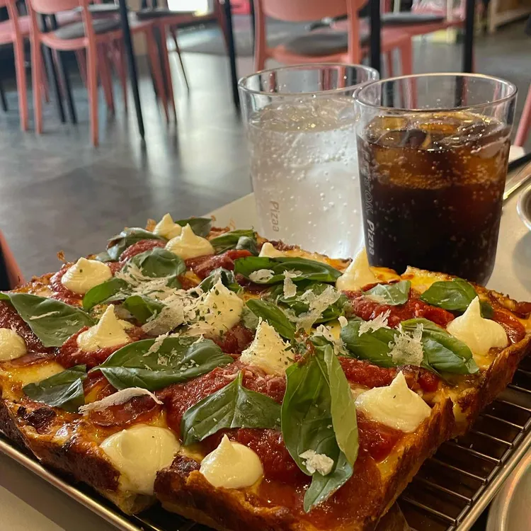 EATS OK PIZZA 사진
