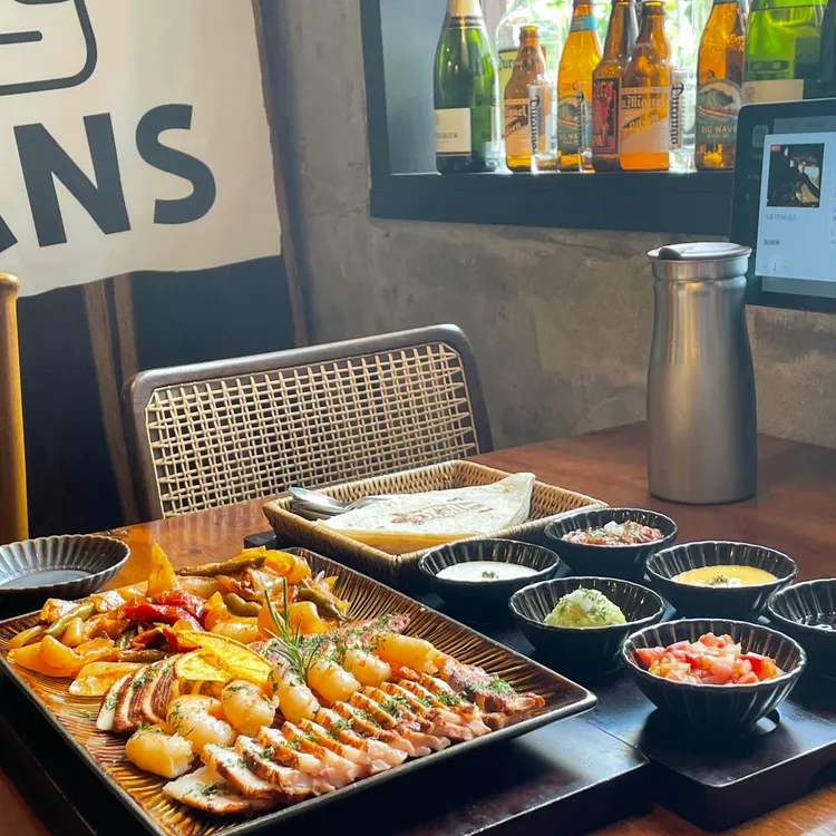 칸스 사진