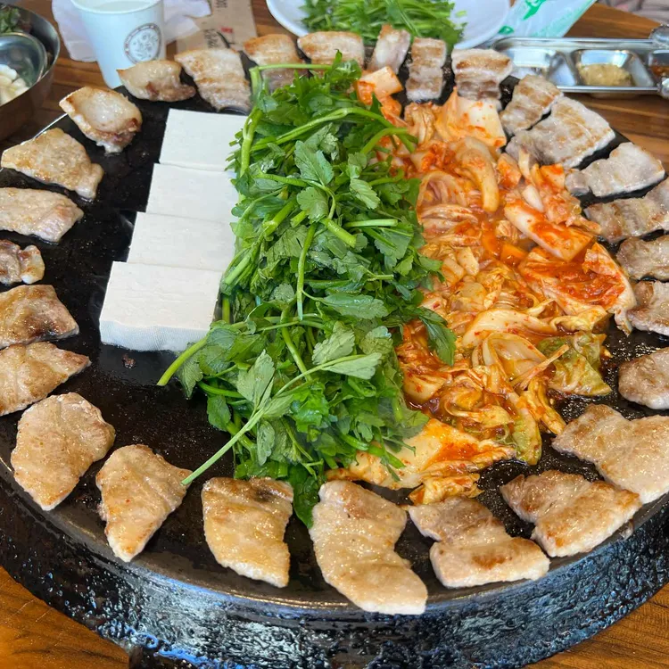 무쇠김치삼겹 사진