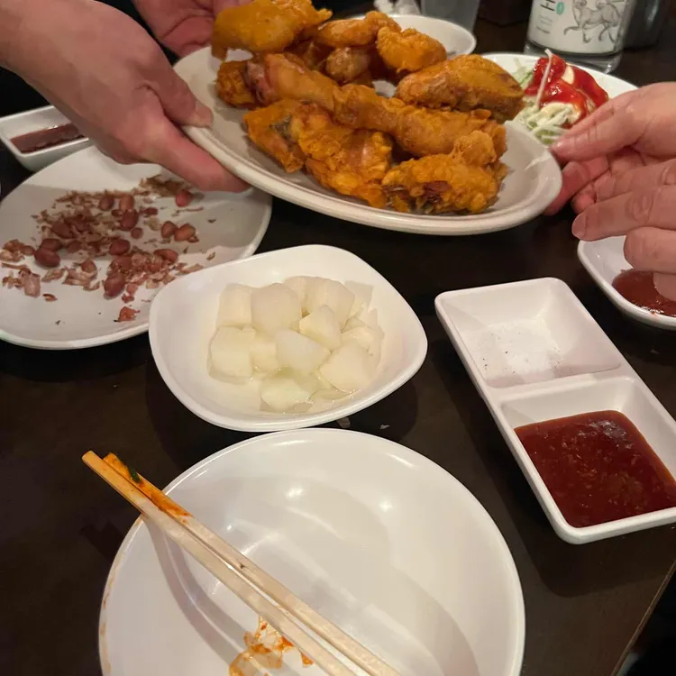 치킨타운 사진