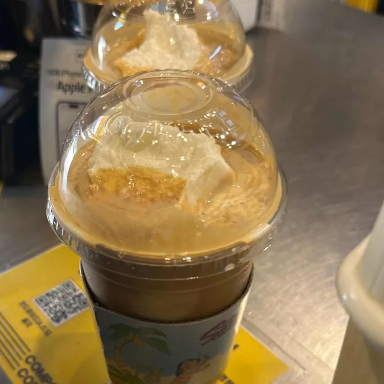 컴포즈커피 사진