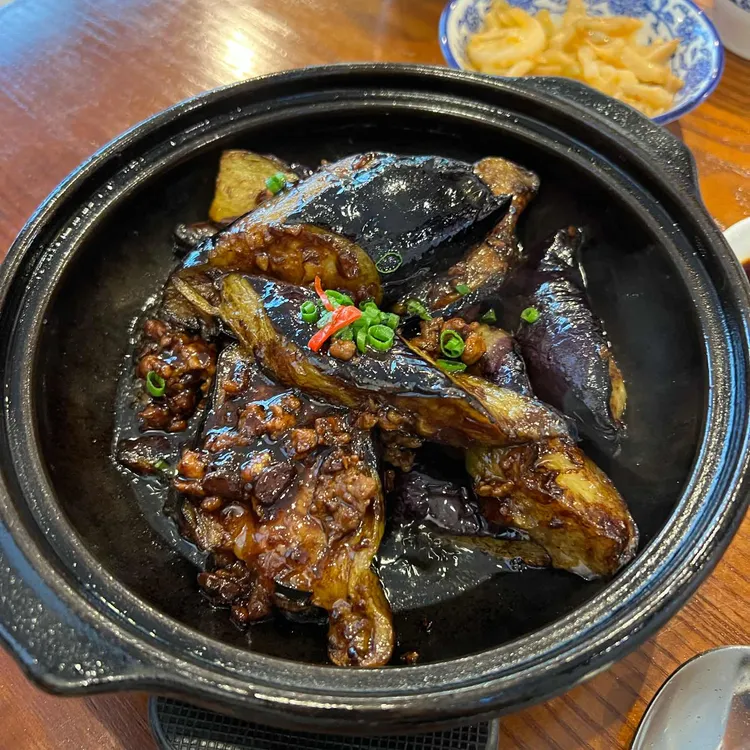 진허우 사진
