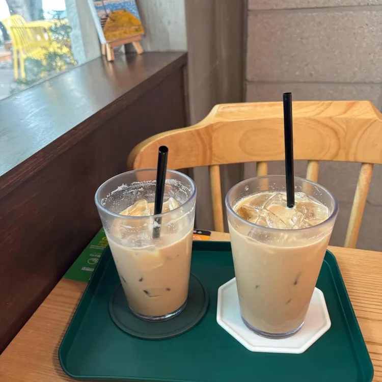 그루370 사진
