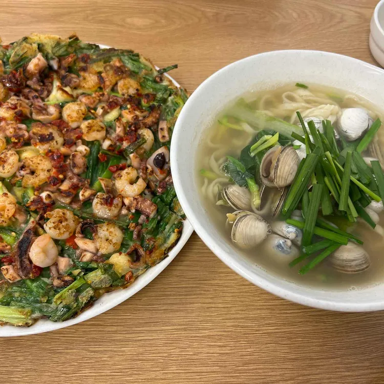 유비칼국수 사진