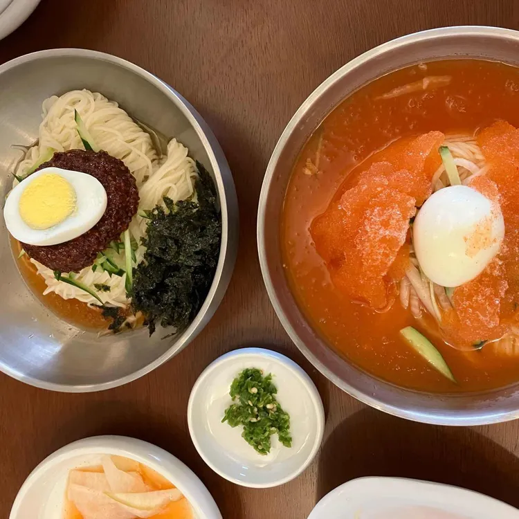 죽여주는동치미국수 사진