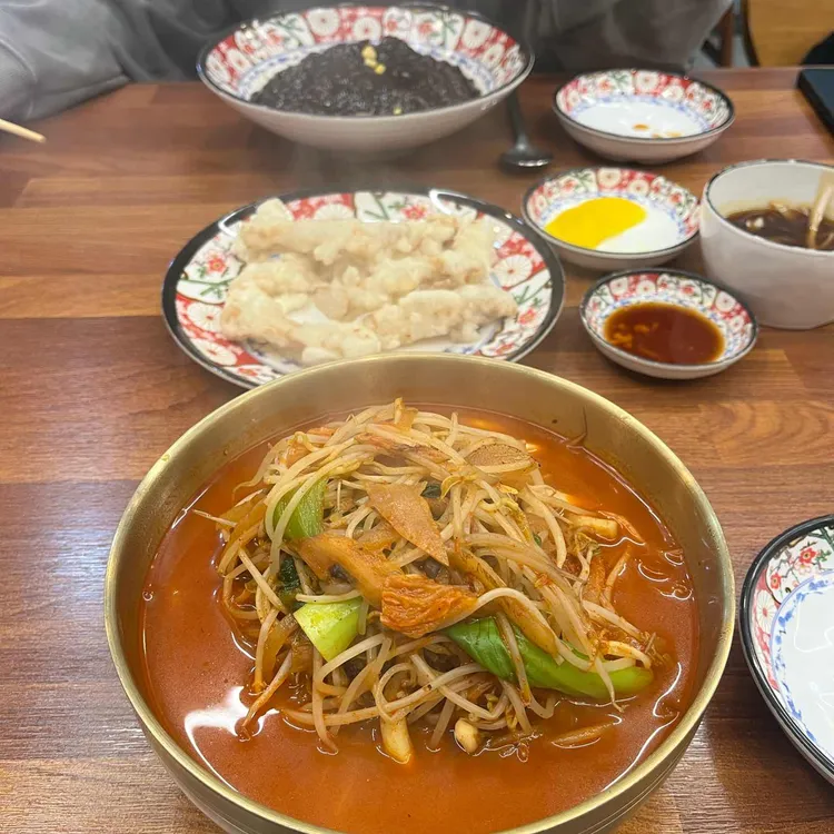 중화식탁 사진