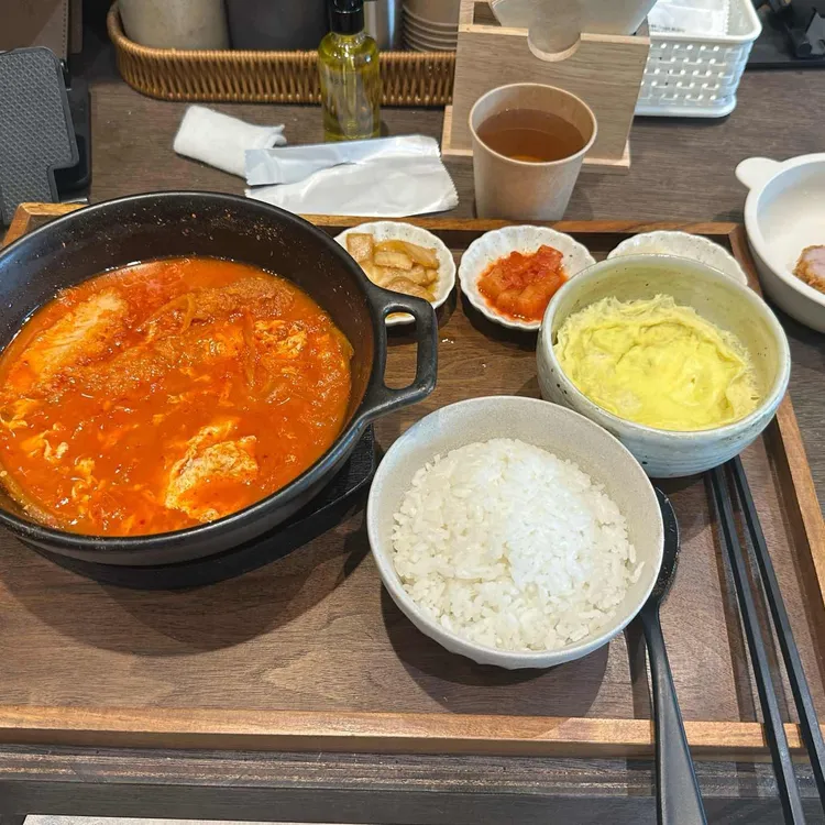 카츠보름 사진