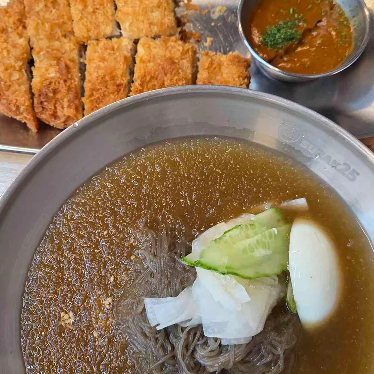 수락이오냉면 사진