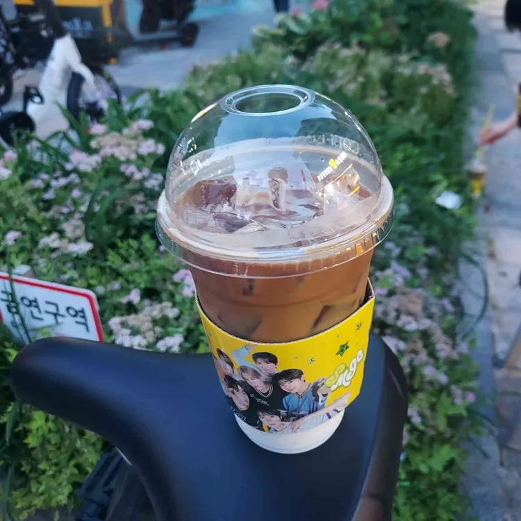 메가커피 사진