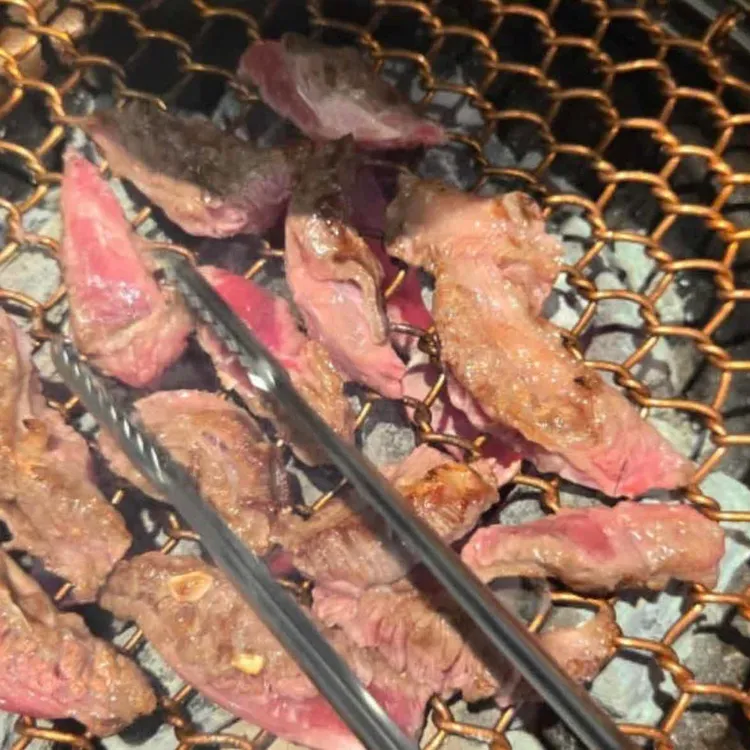 윤슬 숯불구이 사진