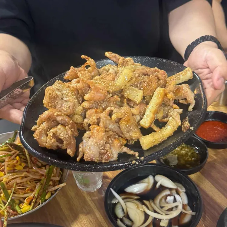 뚱아꾸버보까 사진