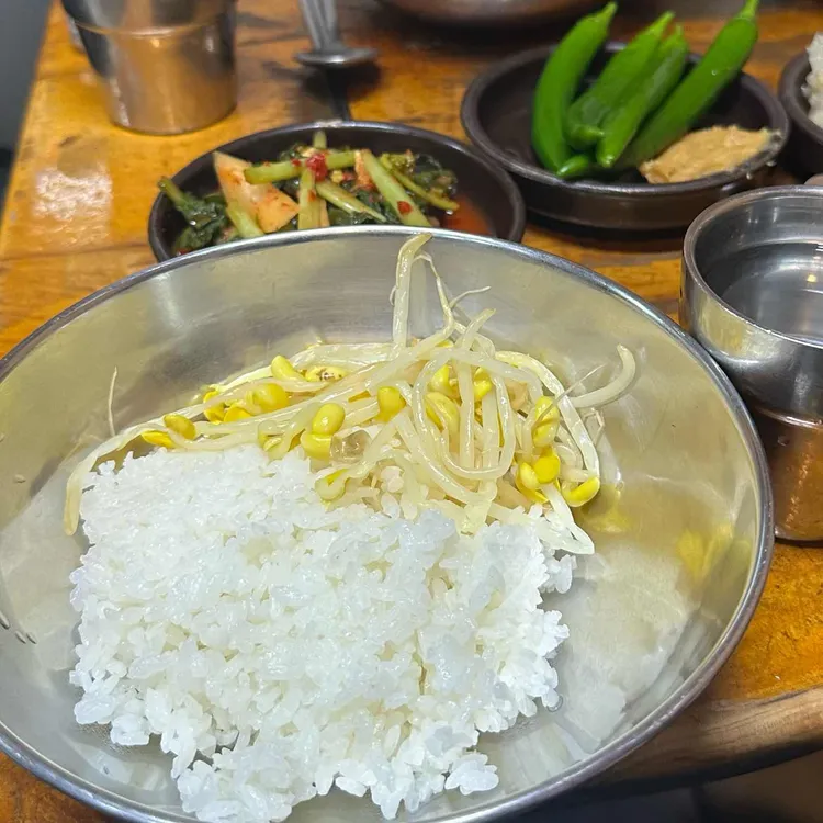 뚝배기집 사진