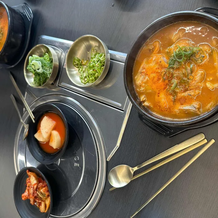 쌍둥이 순대국 사진