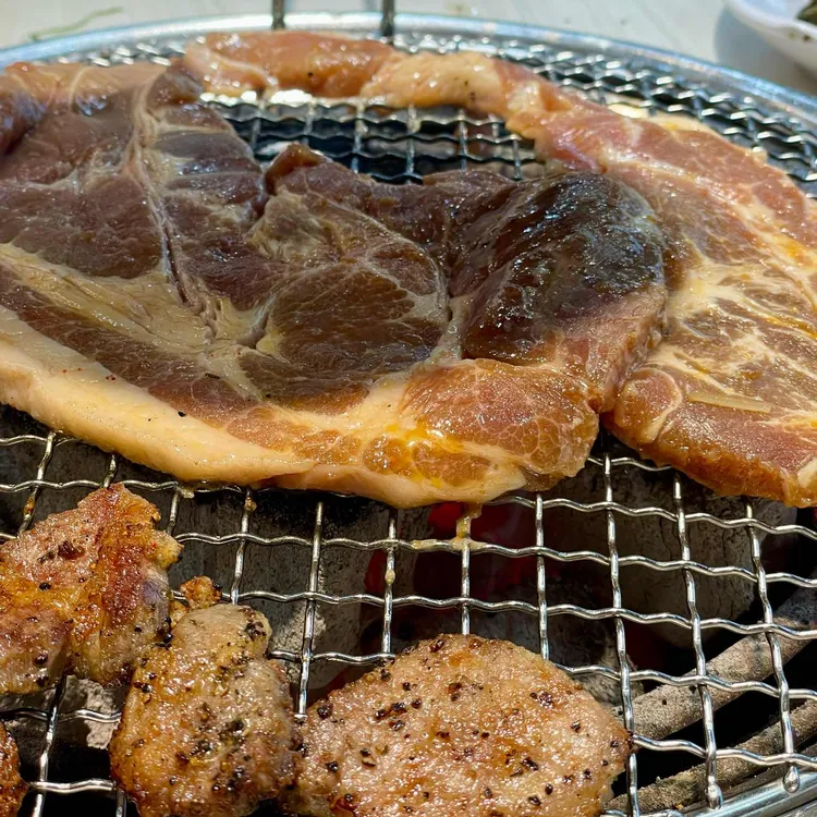 명륜진사갈비 인천송도점 사진