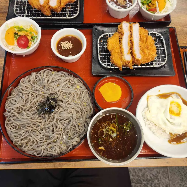 섬섬옥수 사진