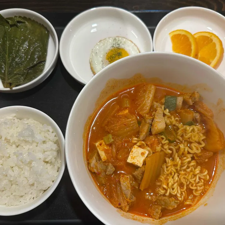 동선집 사진