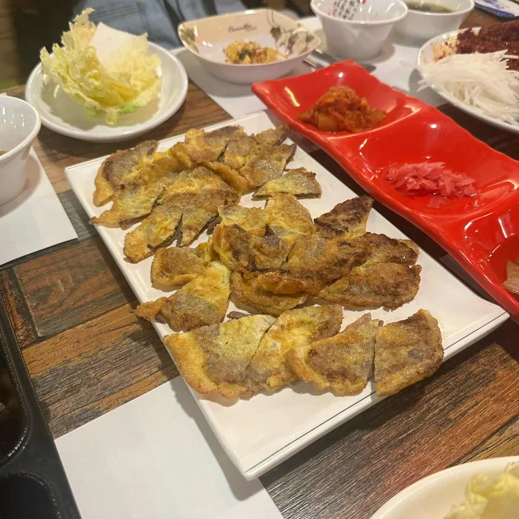 맹여사육전육회 사진