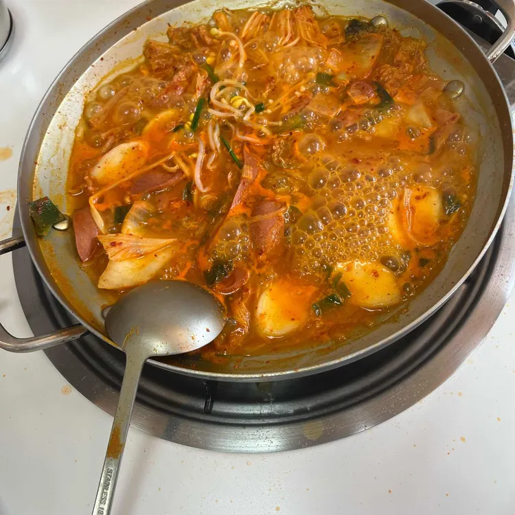 송탄참작부대찌개 사진
