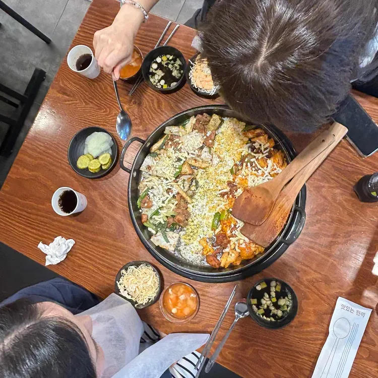 유가네닭갈비 사진