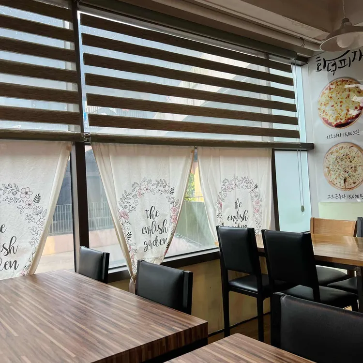 농부우리밀손칼국수 사진