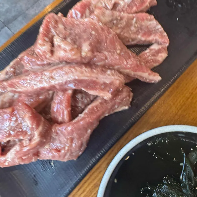 육품참숯화로구이 사진