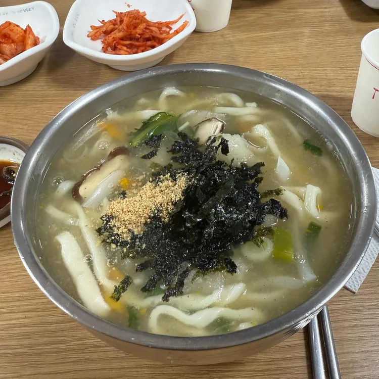 감자바우 장칼국수 사진