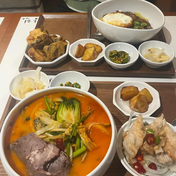 서담헌 사진