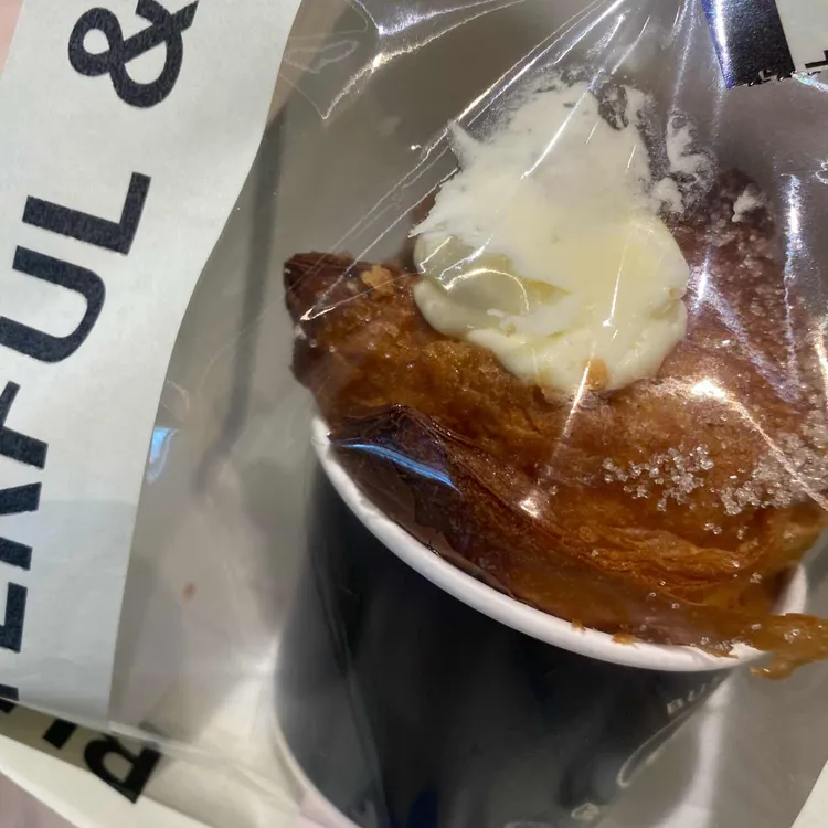 버터풀앤크리멀러스 사진