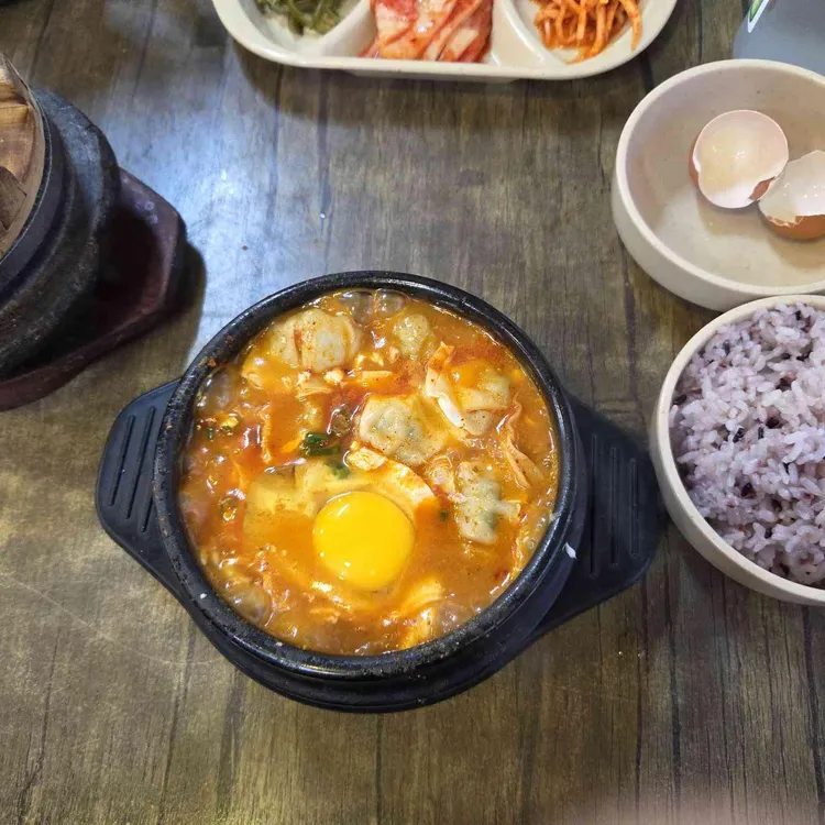 미스터연지동순두부 사진