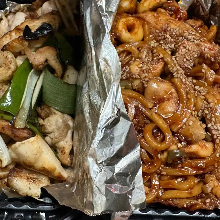 기영이숯불두마리치킨 사진