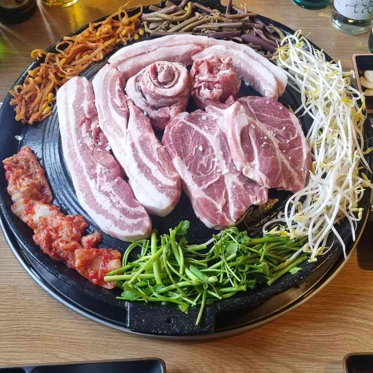 고기만봉 사진