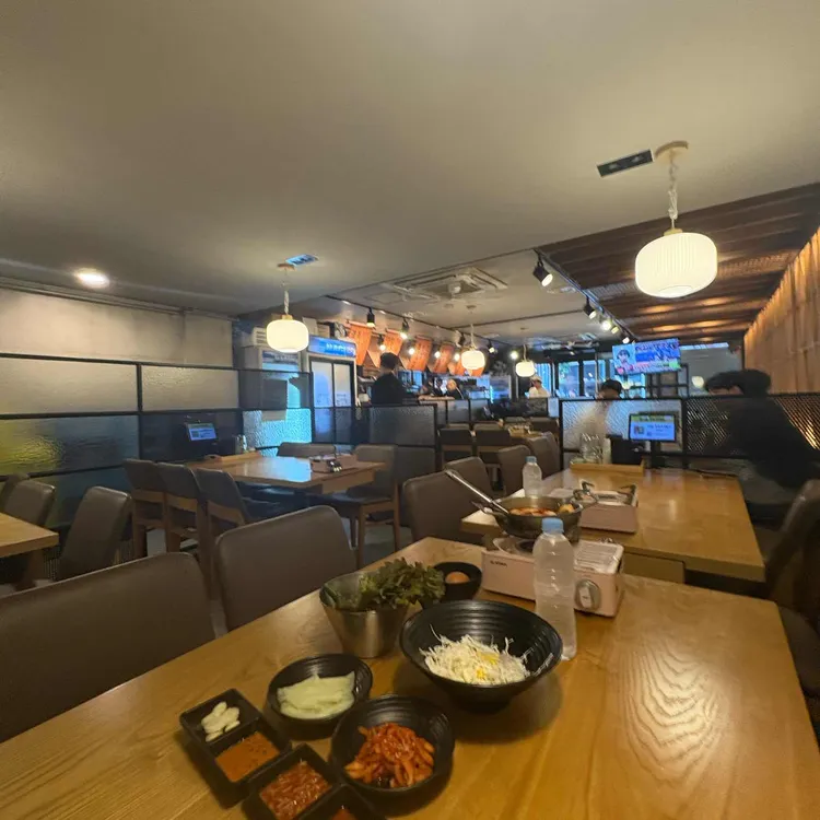 깐깐한족발 사진
