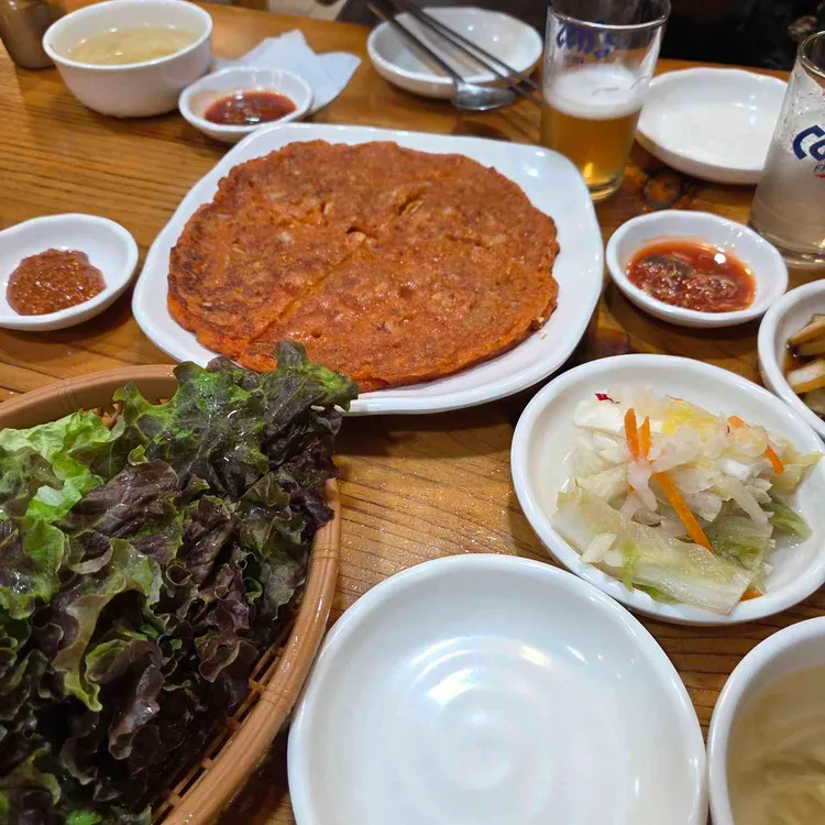 명성왕족발 사진