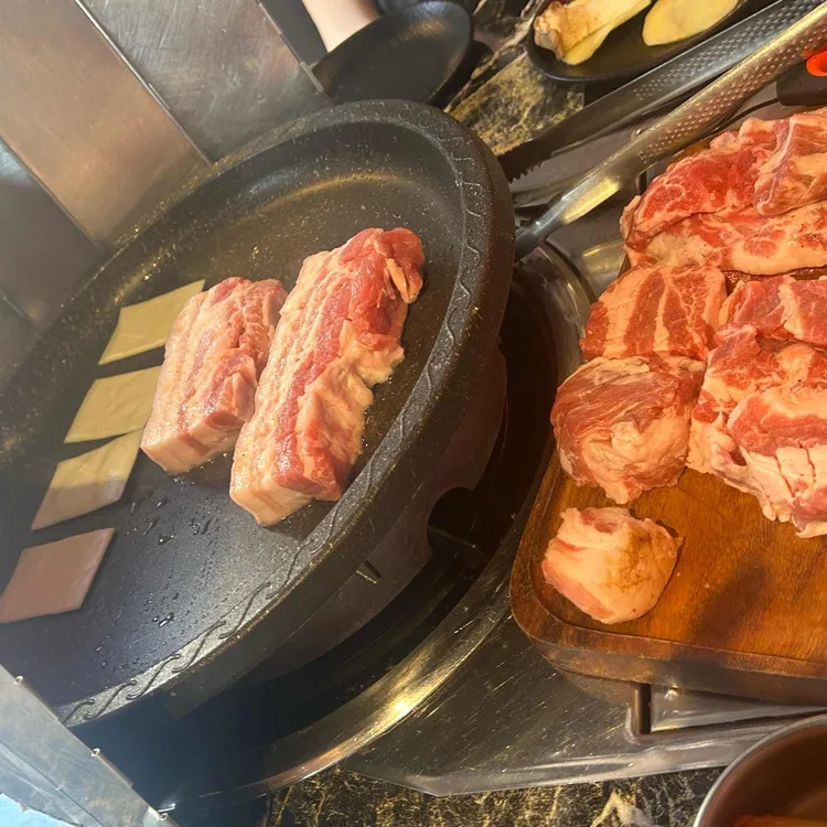 육식 사진