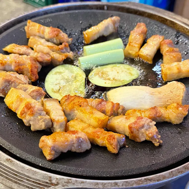 홍교집 사진