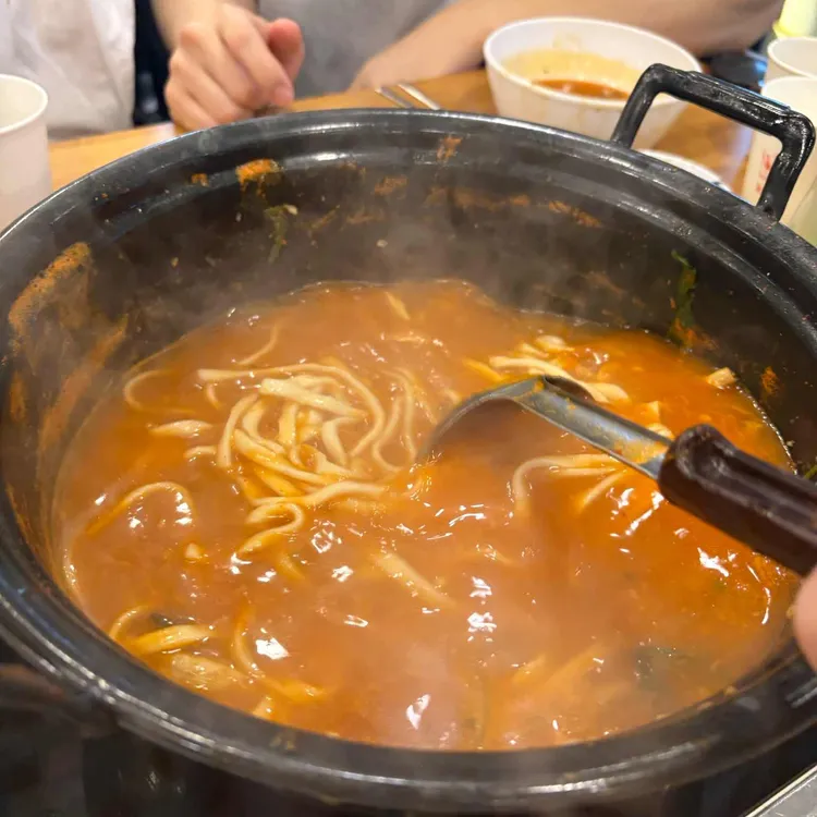 등촌샤브칼국수 사진