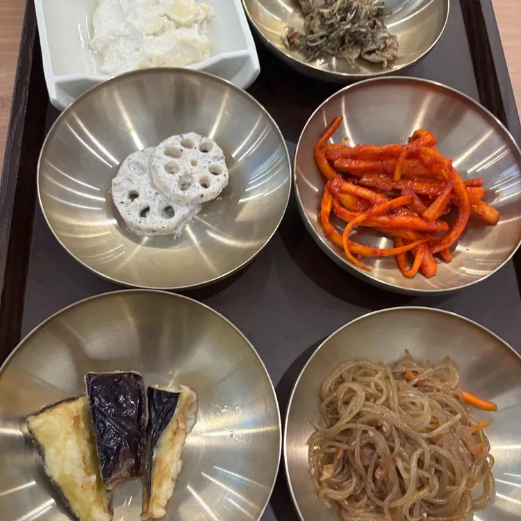 사월에보리밥 청밀당 사진