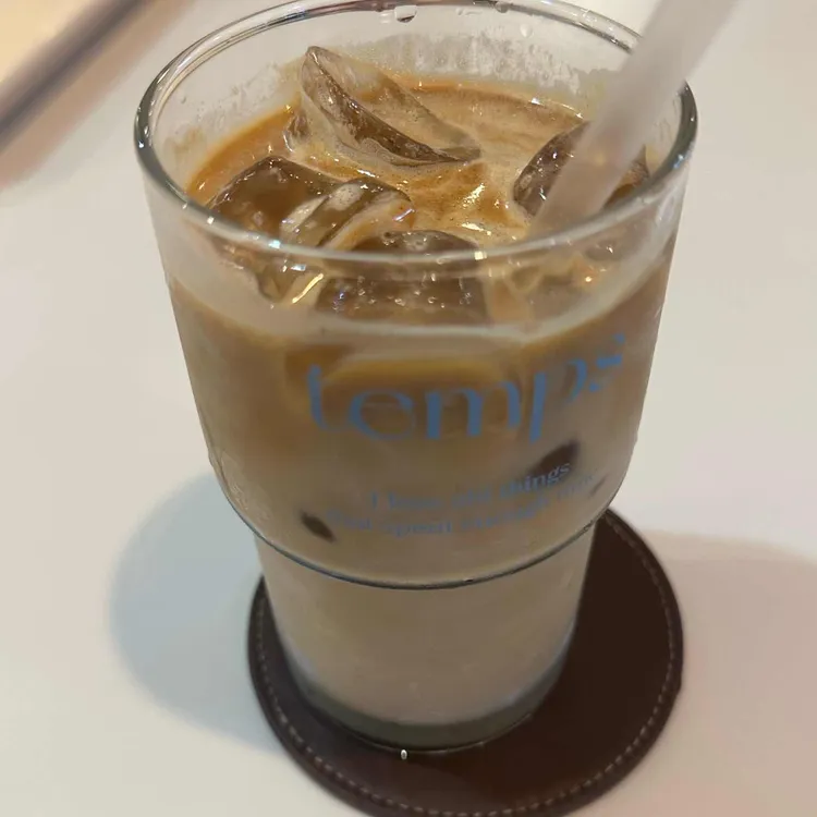 메리먼트 사진