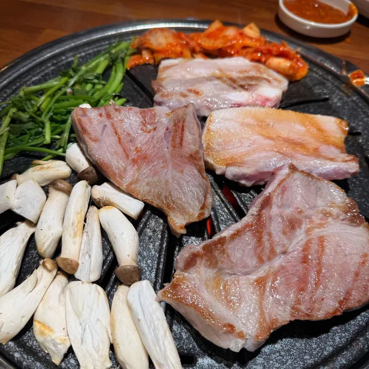 고기싸롱 사진