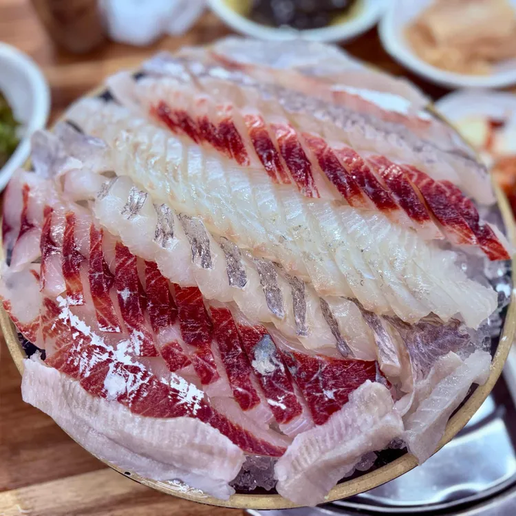 싱싱종합어시장 사진