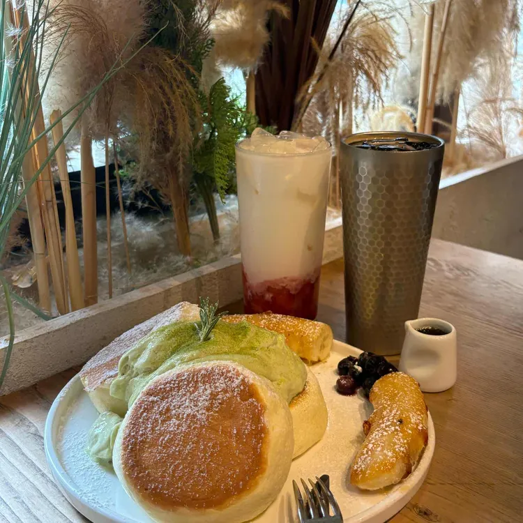 젠젠 사진