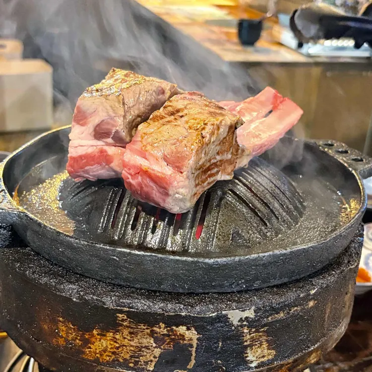 히츠지야 사진