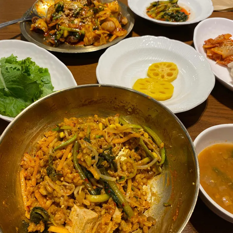 봄이보리밥 사진