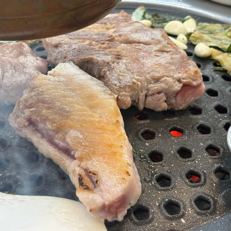 동방축산 사진