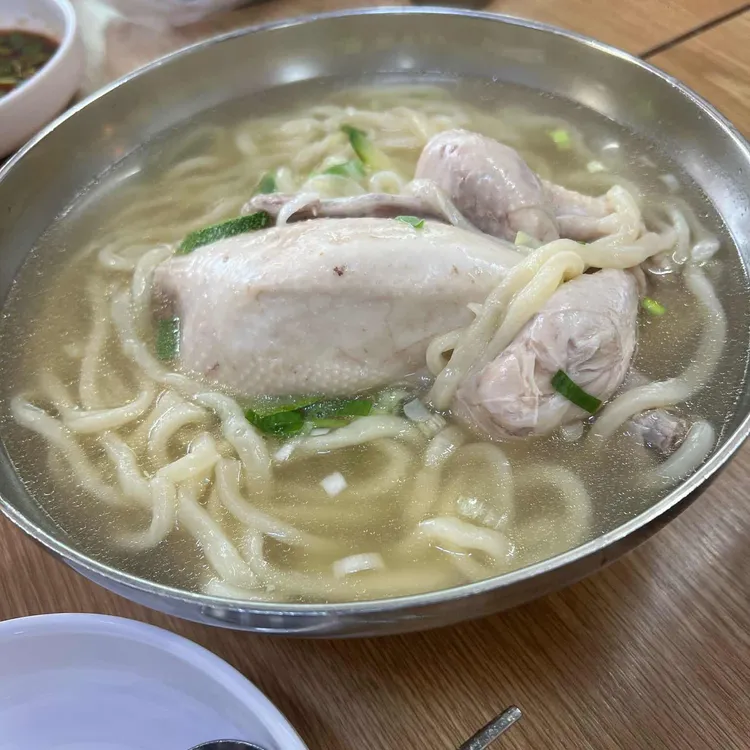 이랑칼국수 사진